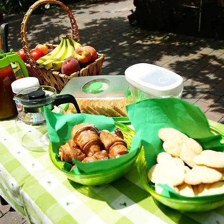 - Valmontone Bed and breakfast